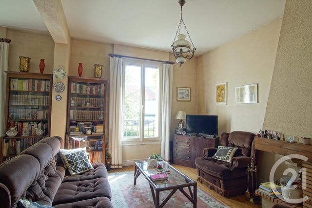 Appartement F3 à vendre - 3 pièces - 56.56 m2 - CHOISY LE ROI - 94 - ILE-DE-FRANCE - Century 21 Acv