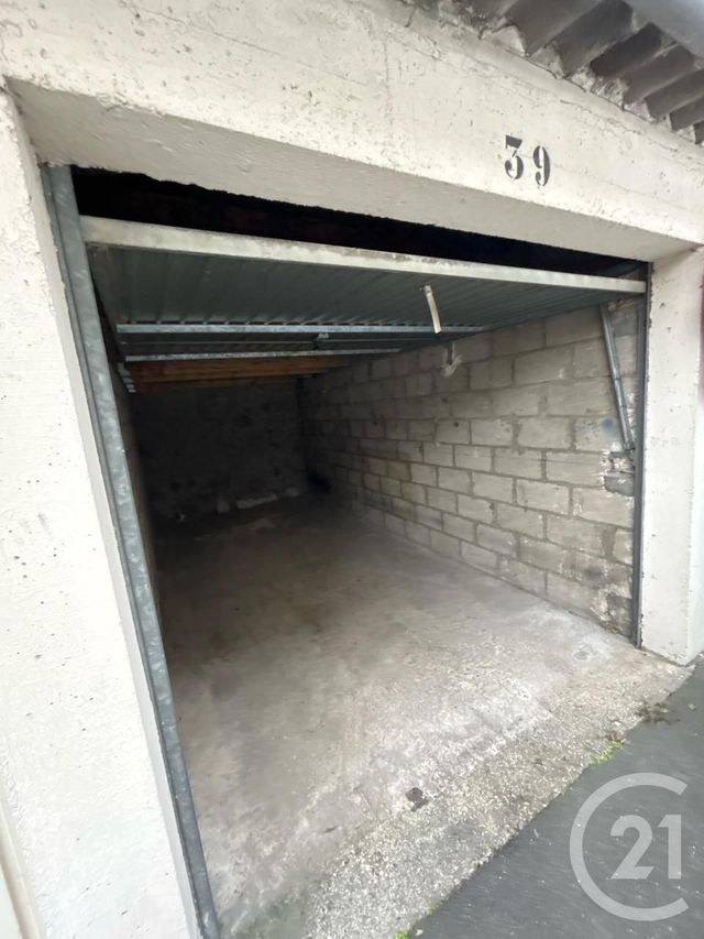 parking à vendre - 12.41 m2 - CHOISY LE ROI - 94 - ILE-DE-FRANCE - Century 21 Acv